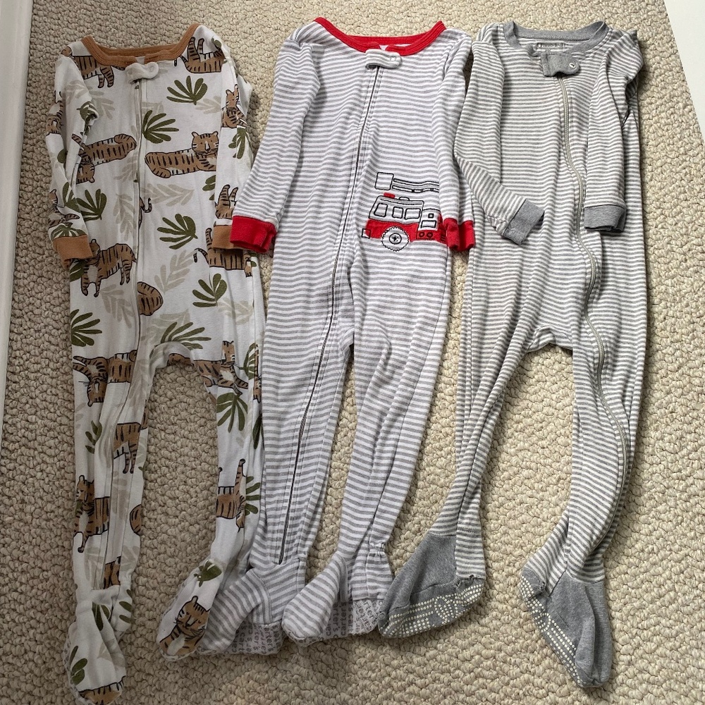 Kids Footed pajamas bundle